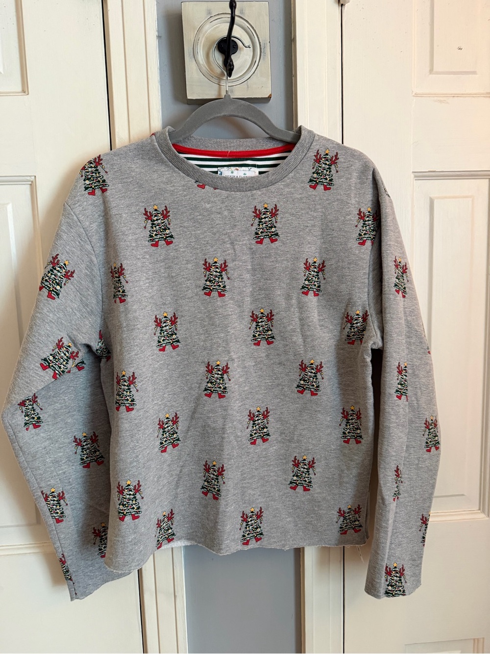 Denim & Flower Grey Crewneck Sweatshirt with Red & Green Tree Motifs